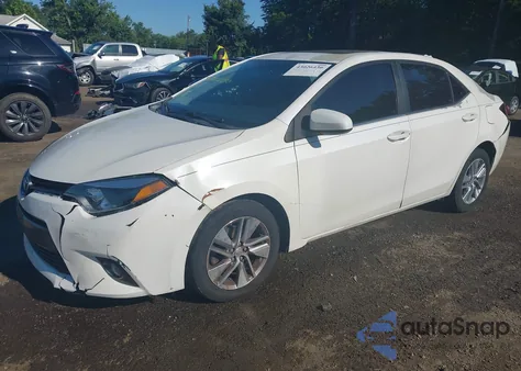 2015 Toyota Corolla Le Eco Plus z USA, uszkodzony, nr VIN 5YFBPRHE6FP198655